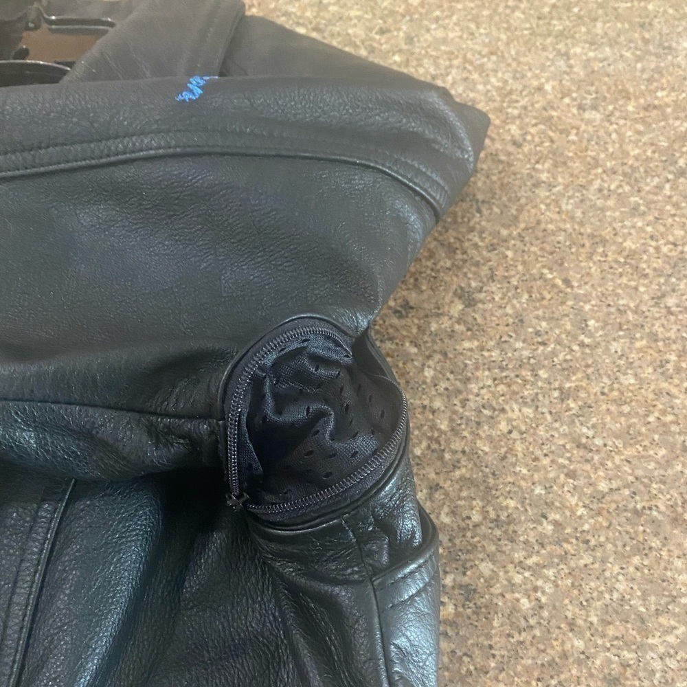 Genuine Harley Davidson Women’s Dark Turquoise Blue & Black Leather Jacket NWOT - Picture 9 of 12